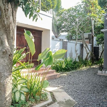 Villa Dende Lombok Tanjungkarang Buitenkant foto